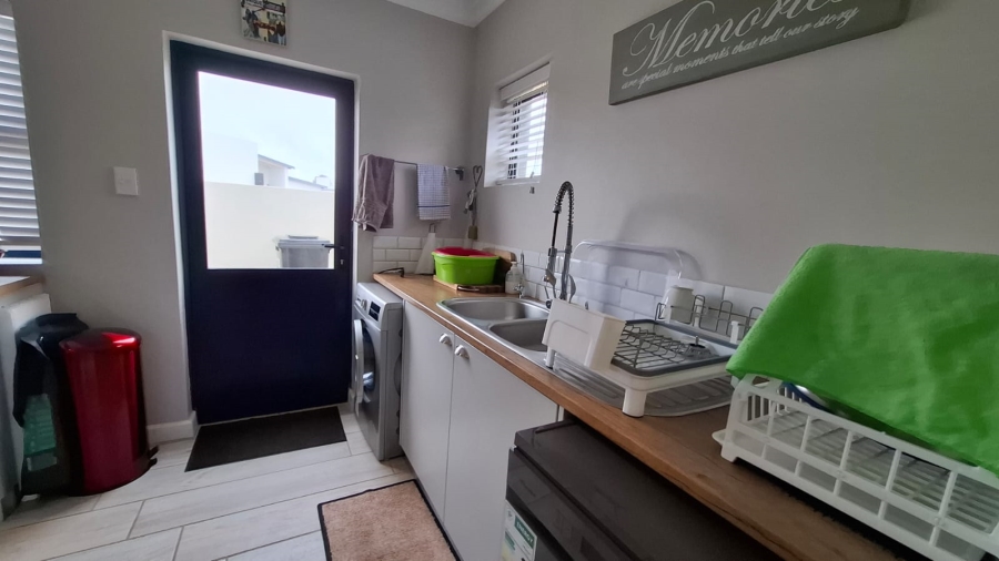 3 Bedroom Property for Sale in Witsand Western Cape